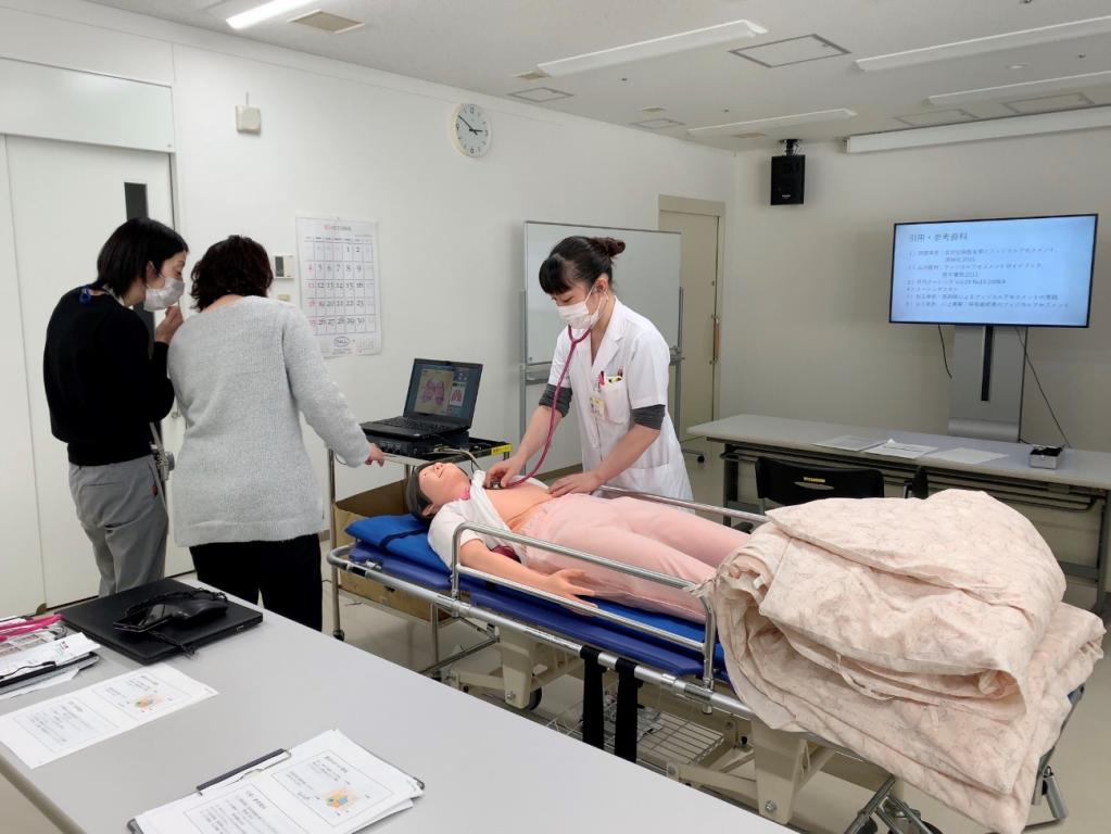 薬剤師を目指す方へ  長野県立こども病院 神田歩未